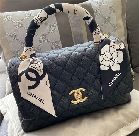 coco chanel handle mini|Chanel coco top handle small.